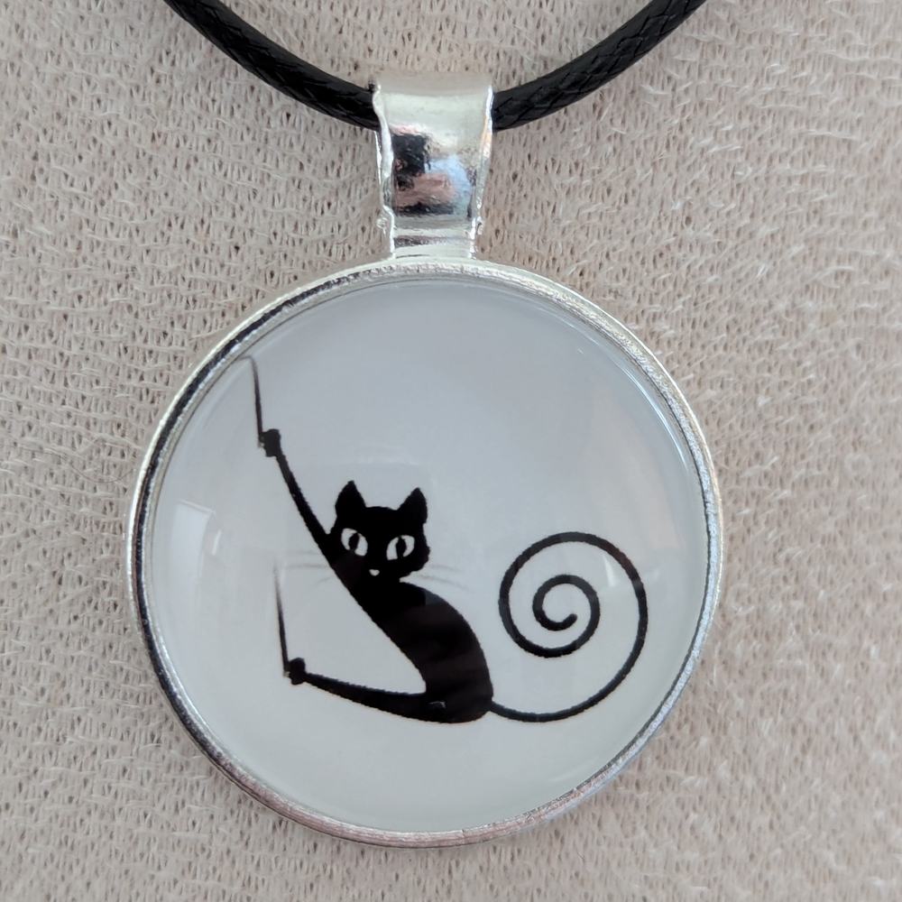 Cute Black Cat Pendant Necklace
